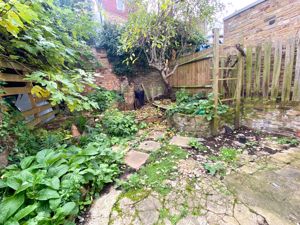 Photo 11- click for photo gallery